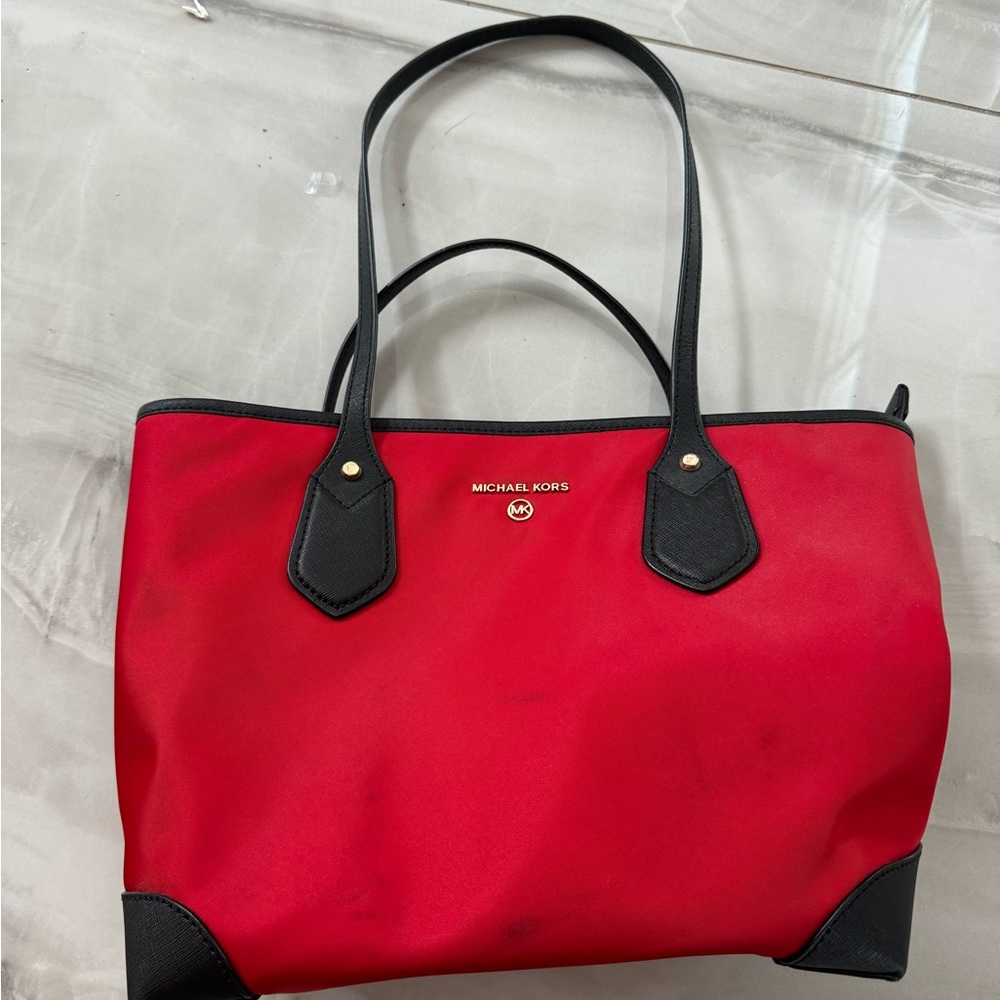 Michael Kors tote
